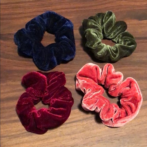 Urban Outfitters Accessories - Velvet Scrunchies